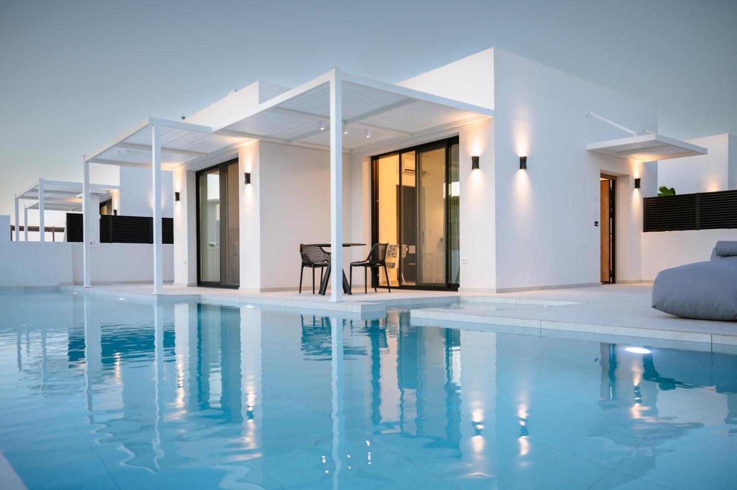 Sardines Luxury Suites 赫索尼索斯 外观 照片